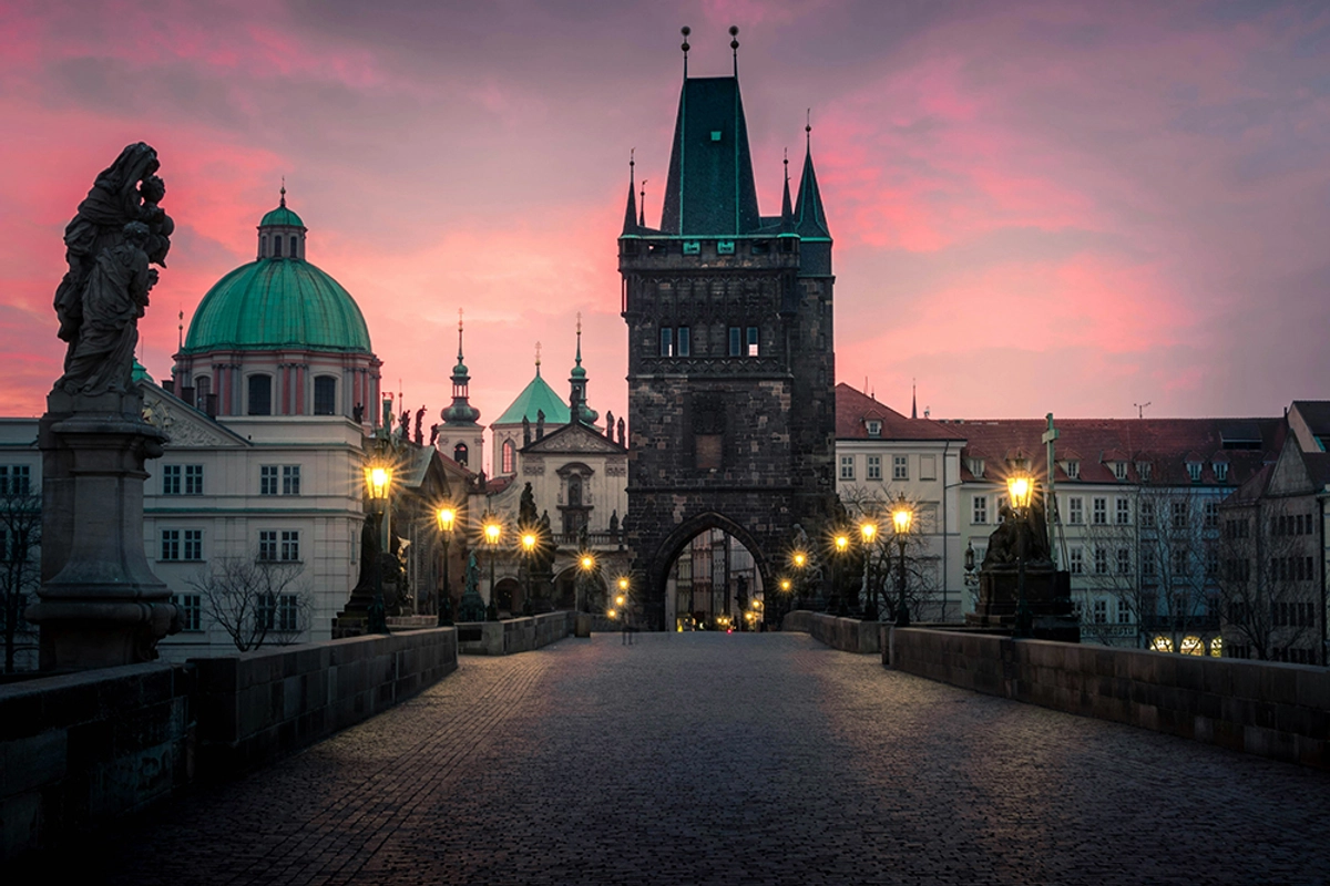 Your Guide to Traveling from Vienna to Prague